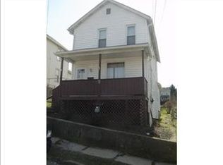 207 Lowell St, Vandergrift, PA 15690