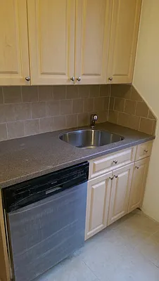 Sold by Metro Garden Realty NYC | media 48