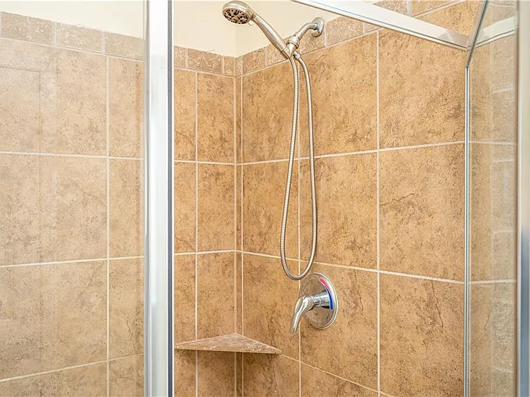 7761 Sylvaner Ln — Photo 39
