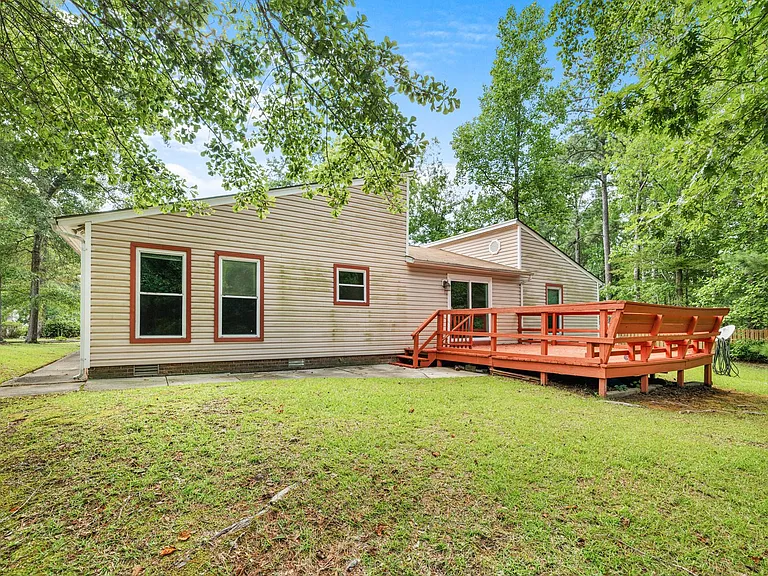 934 Welsh Ln — Photo 31
