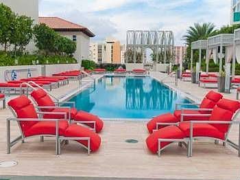 4th image of 150 Sunny Isles Blvd Unit 1406