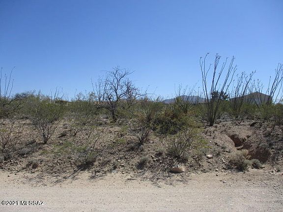 5th image of 3040 E Darlene Dr