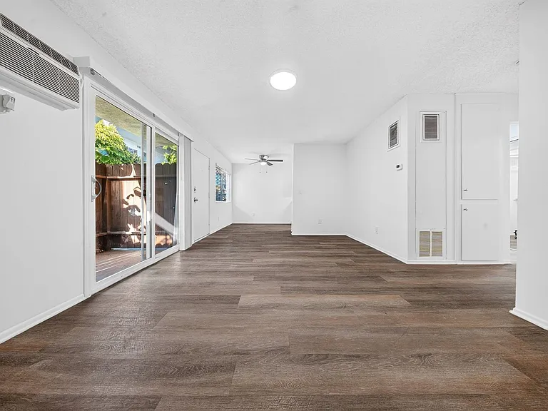 5650 Fair Ave — Photo 11