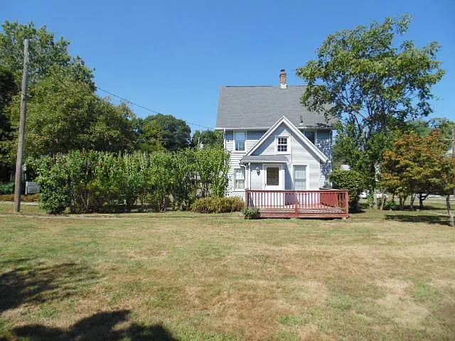 92 Pearl St — Photo 27