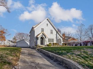 260 W Harding Rd, Springfield, OH 45504