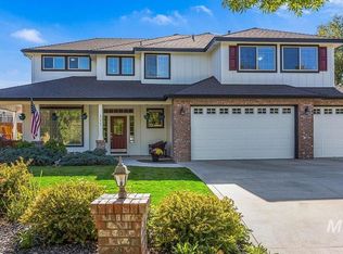 177 E Knoll Ct, Eagle, ID 83616