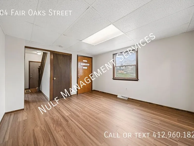 504 Fair Oaks St — Photo 6