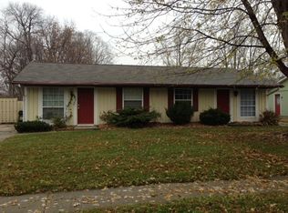 521 Hickory Ln #B, Monticello, IN 47960