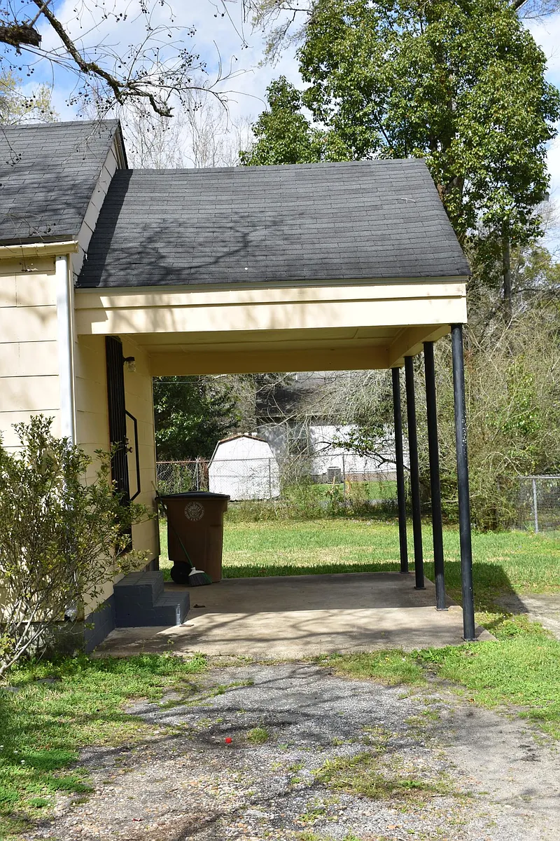 Building Photo - 2854 Ralston Rd