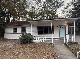 5661 Renn St, Mobile, AL 36618