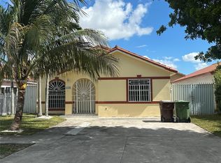 3108 W 73rd Pl, Hialeah, FL 33018