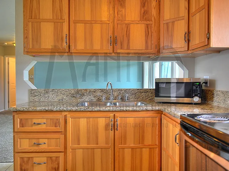 4017 E Grace Ave — Photo 7