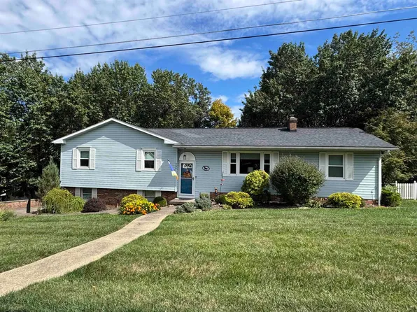 280 Brighton Circle Rd, Clarksburg, WV 26301