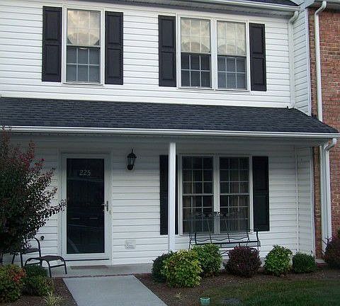 2nd image of 225 Northwynd Cir