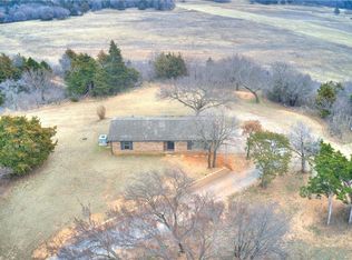 16 Mathews Rd, Crescent, OK 73028