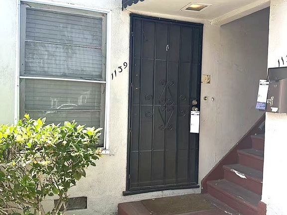 3rd image of 1137-1141 S Garfield Ave #1139