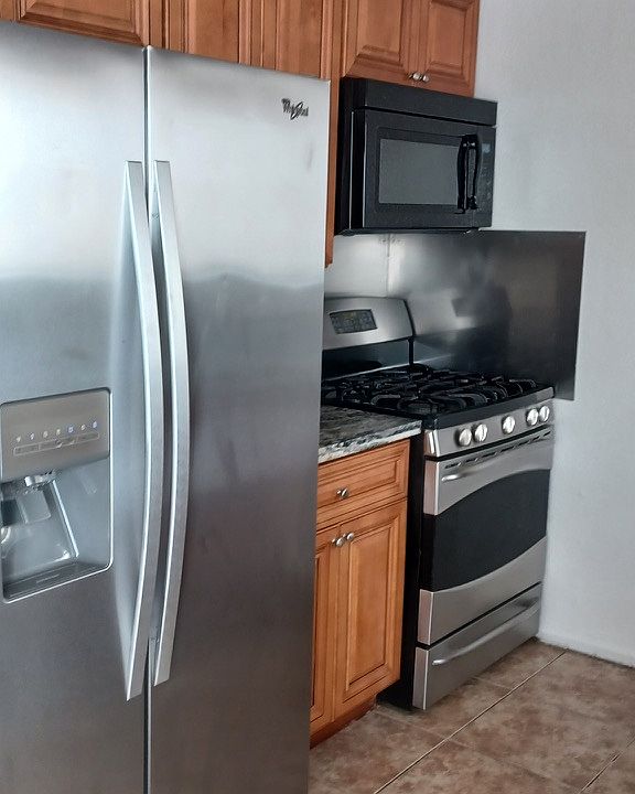 1st image of 708 Williams Dr #3