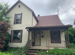 32 Bowers Ave, Newark, OH 43055