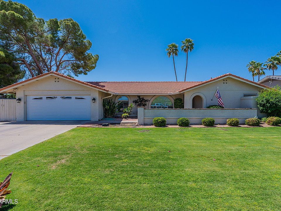 1st image of 2743 E SIERRA Street