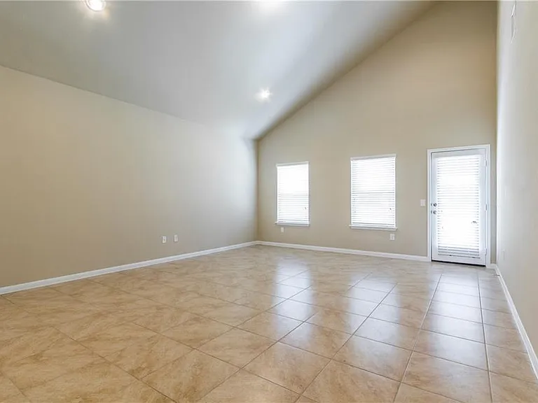 6521 Ranchito Dr — Photo 12