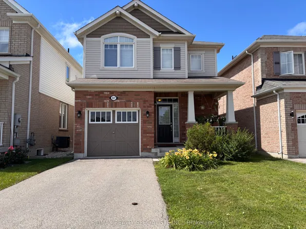 227 Spring Creek Dr, Hamilton, ON L8B 0Y4