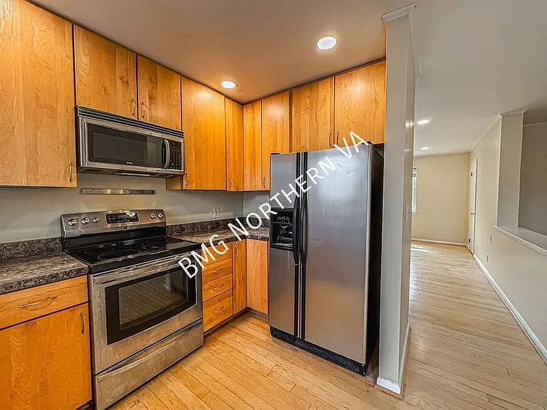 2831D S Wakefield St #D — Photo 8