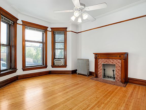 5th image of 2112 W Le Moyne St