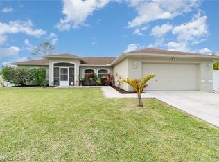 2705 6th St W, Lehigh Acres, FL 33971