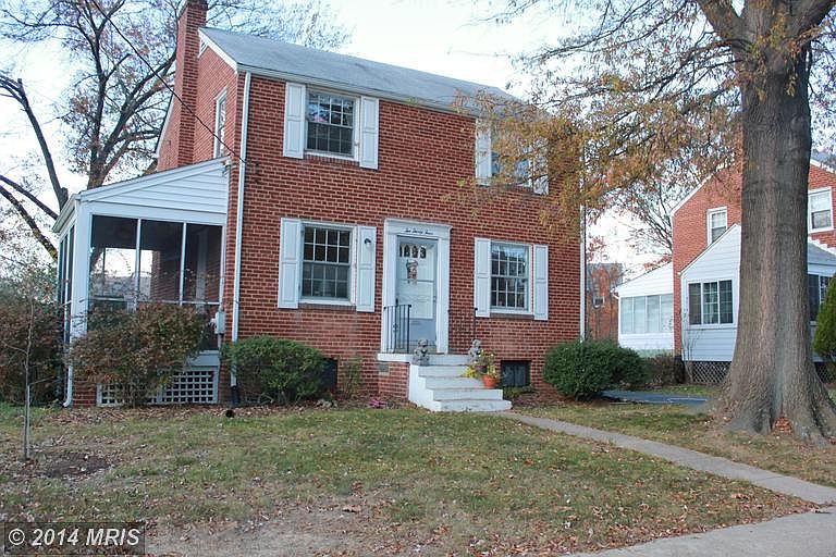 2nd image of 234 N Galveston St