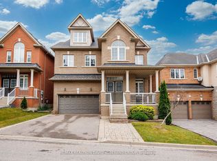 26 Chopin Blvd, Vaughan, ON L4J 8Y6
