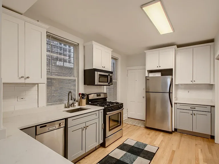 1629 W Julian St #1F — Photo 5