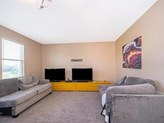 2nd image of 14543 Cedar Hill Dr