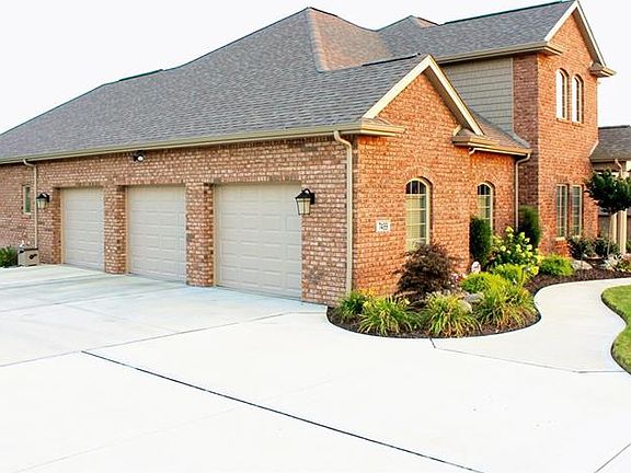 2nd image of 7499 Sierra Dr