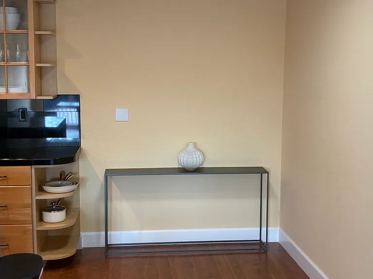 950 Shorepoint Ct #316 — Photo 3