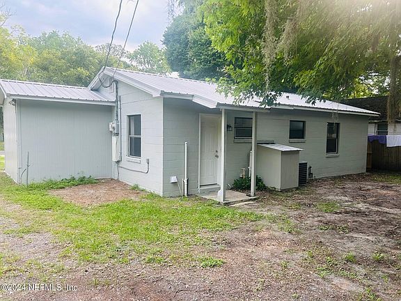 4th image of 1405 LAUREL Street