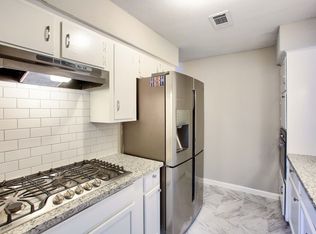 11210 Cheeves Dr, Houston, TX 77016