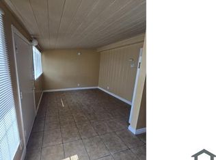 1837 W Florence Ave #5, Los Angeles, CA 90047