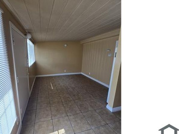 1837 W Florence Ave #5