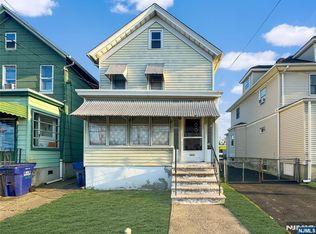 115 Kansas St, Hackensack, NJ 07601