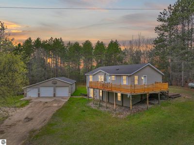 8765 E 10th Rd, Manton, MI, 49663