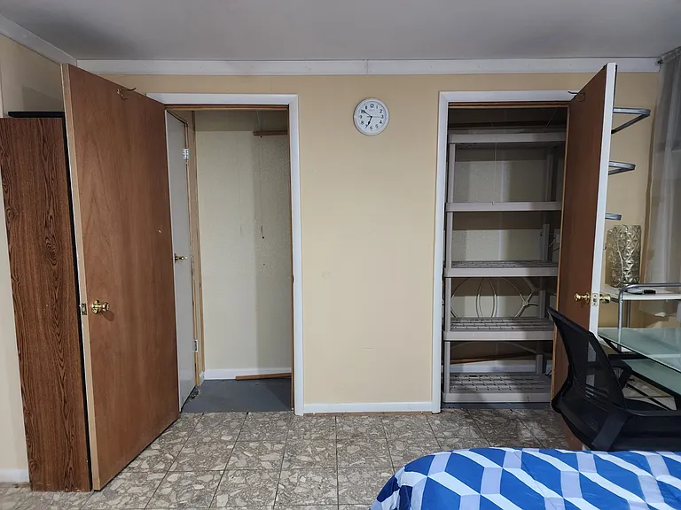 3606 Annandale Rd — Photo 6