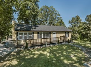 8262 Hatton Rd, Frankfort, KY 40601