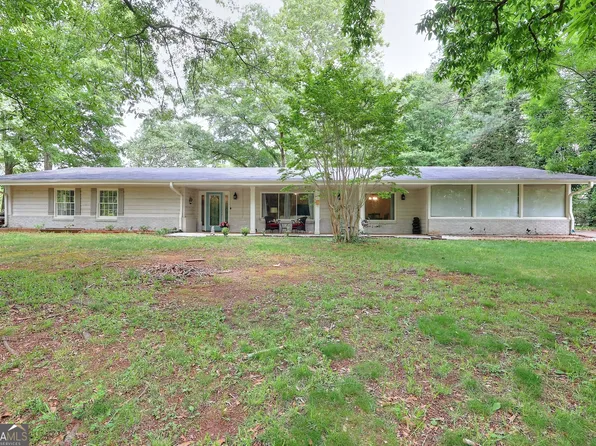 1214 Ferguson Rd, Winder, GA 30680