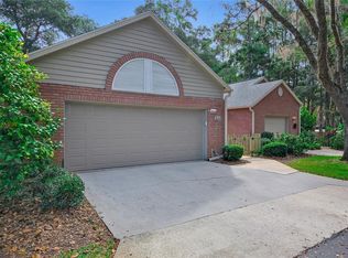 3868 NW 25th Cir, Gainesville, FL 32606