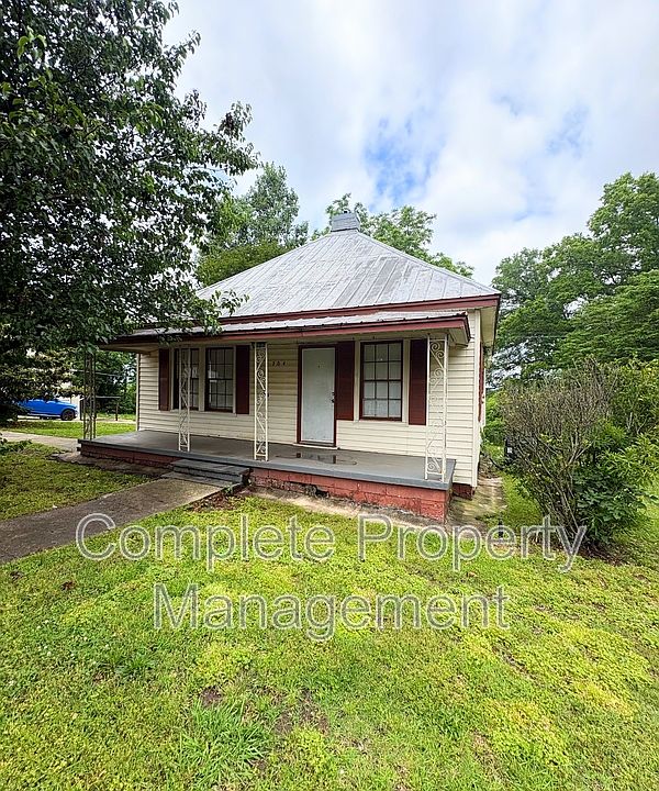1st image of 704 Avenue I