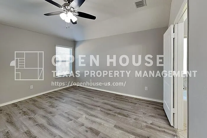 14305 Artisan Dr — Photo 10