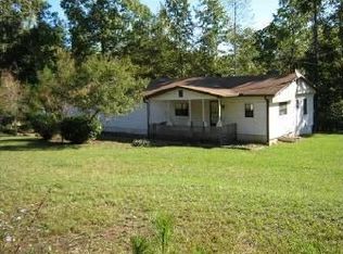 837 Moseley Rd, Eclectic, AL 36024