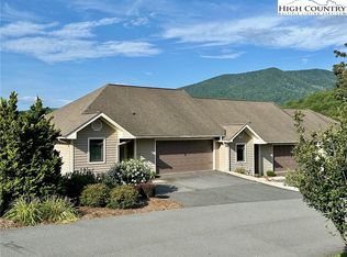 148 Fairway View Pl #AA3, Jefferson, NC 28640