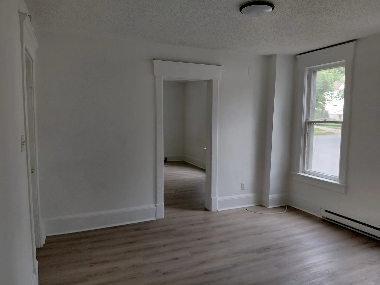 1 bed, 500 sqft, $750 — Photo 3