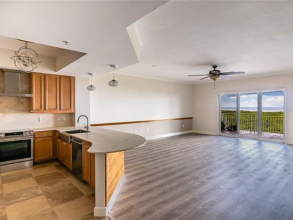 2nd image of 12055 Gandy Blvd N APT 282